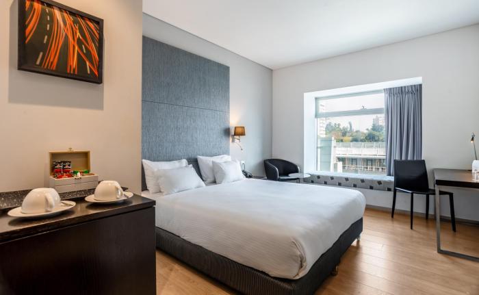 benjamin herzliya business hotel