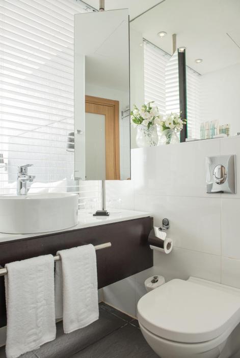 benjamin herzliya business hotel