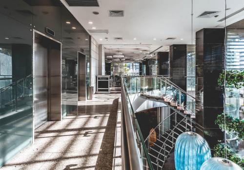 benjamin herzliya business hotel