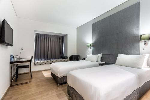 benjamin herzliya business hotel