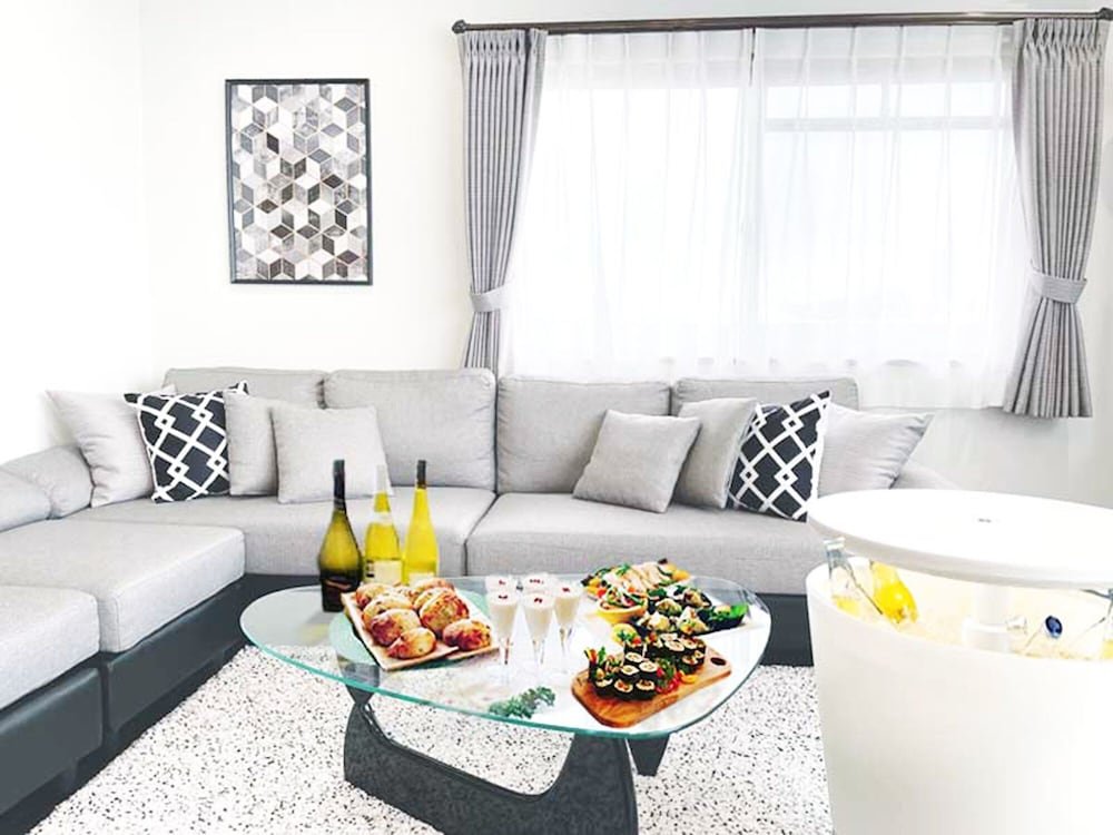 ouchi hotel suite temma