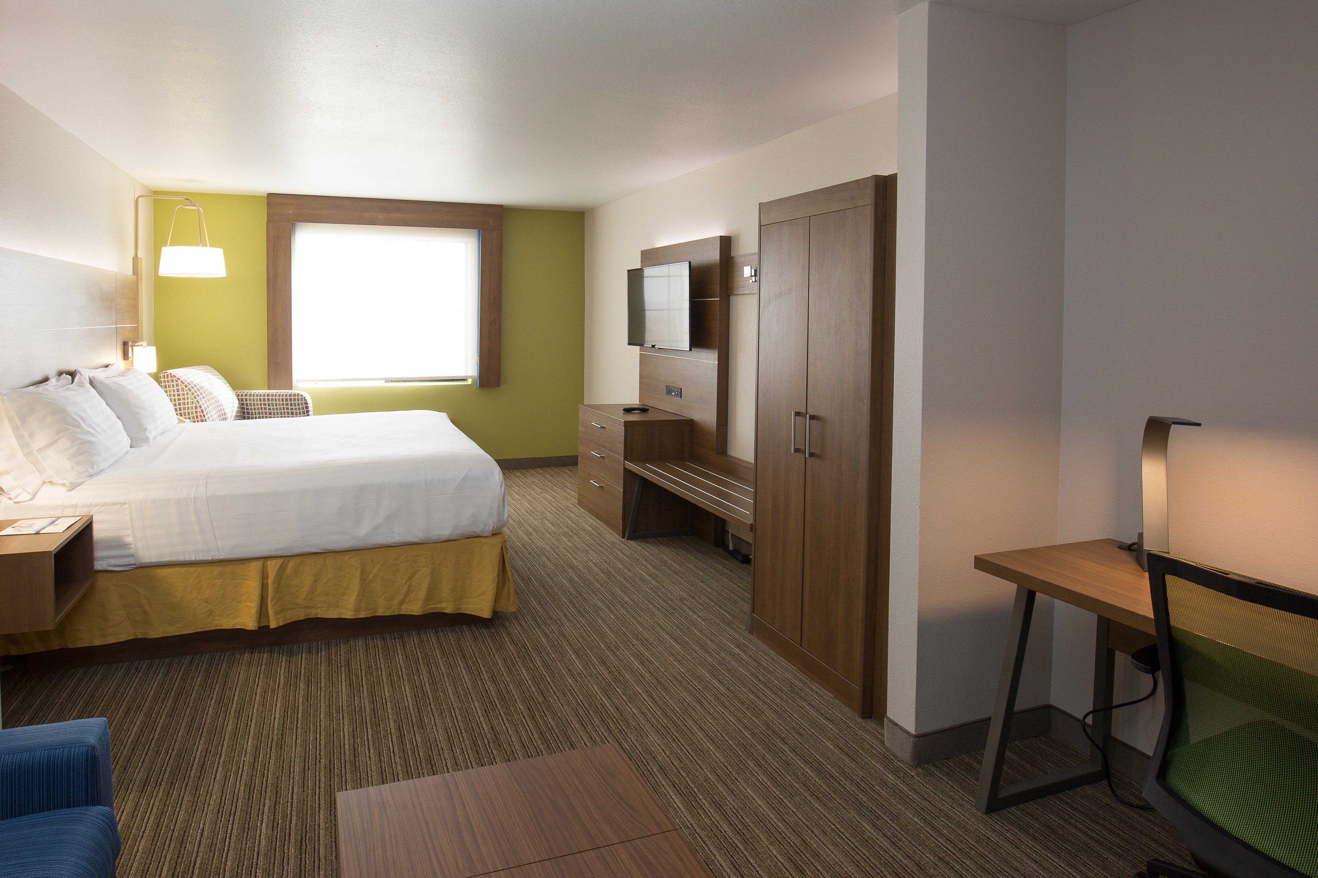 holiday inn express hotel and suites hesperia by ihg