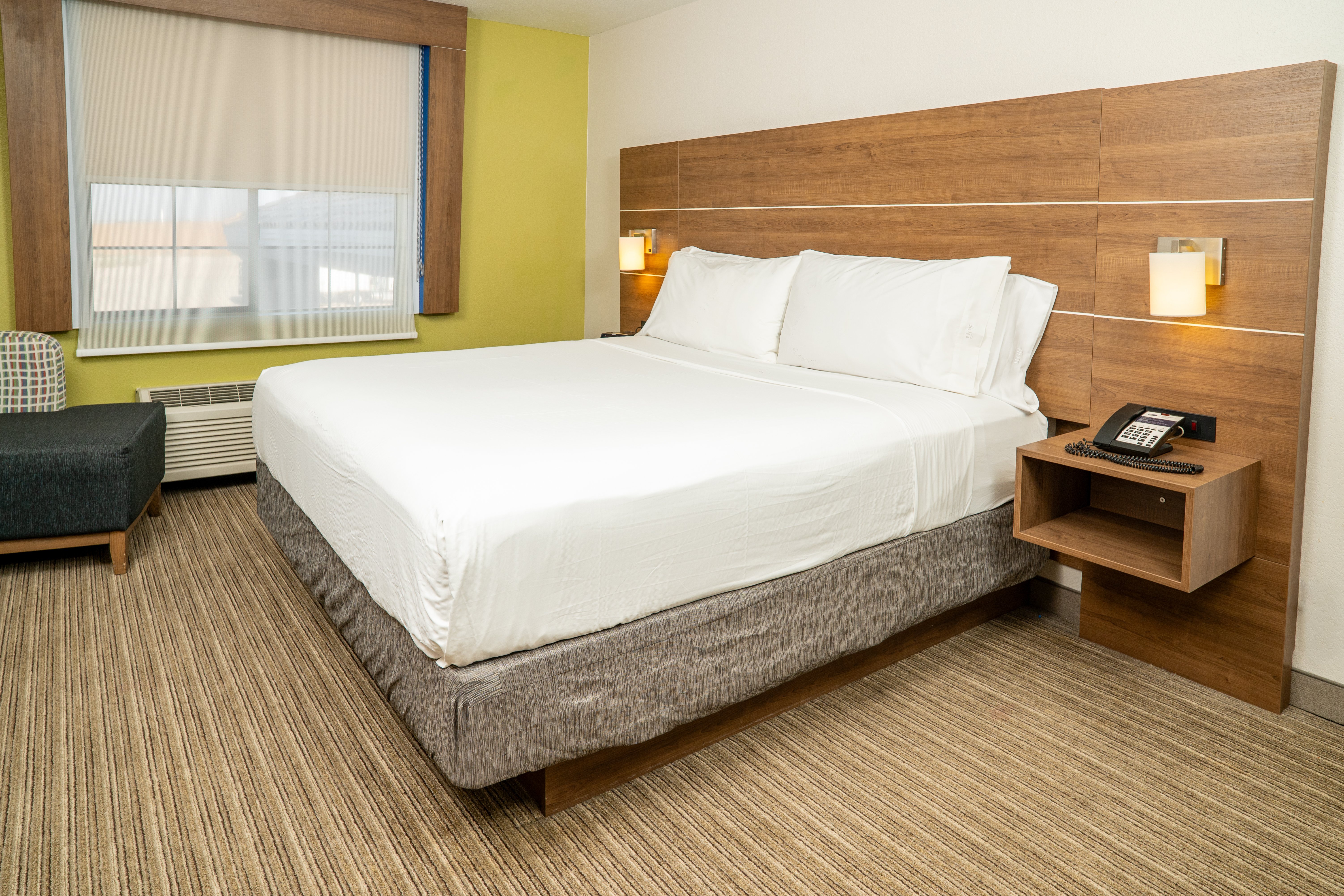 holiday inn express hotel and suites hesperia by ihg