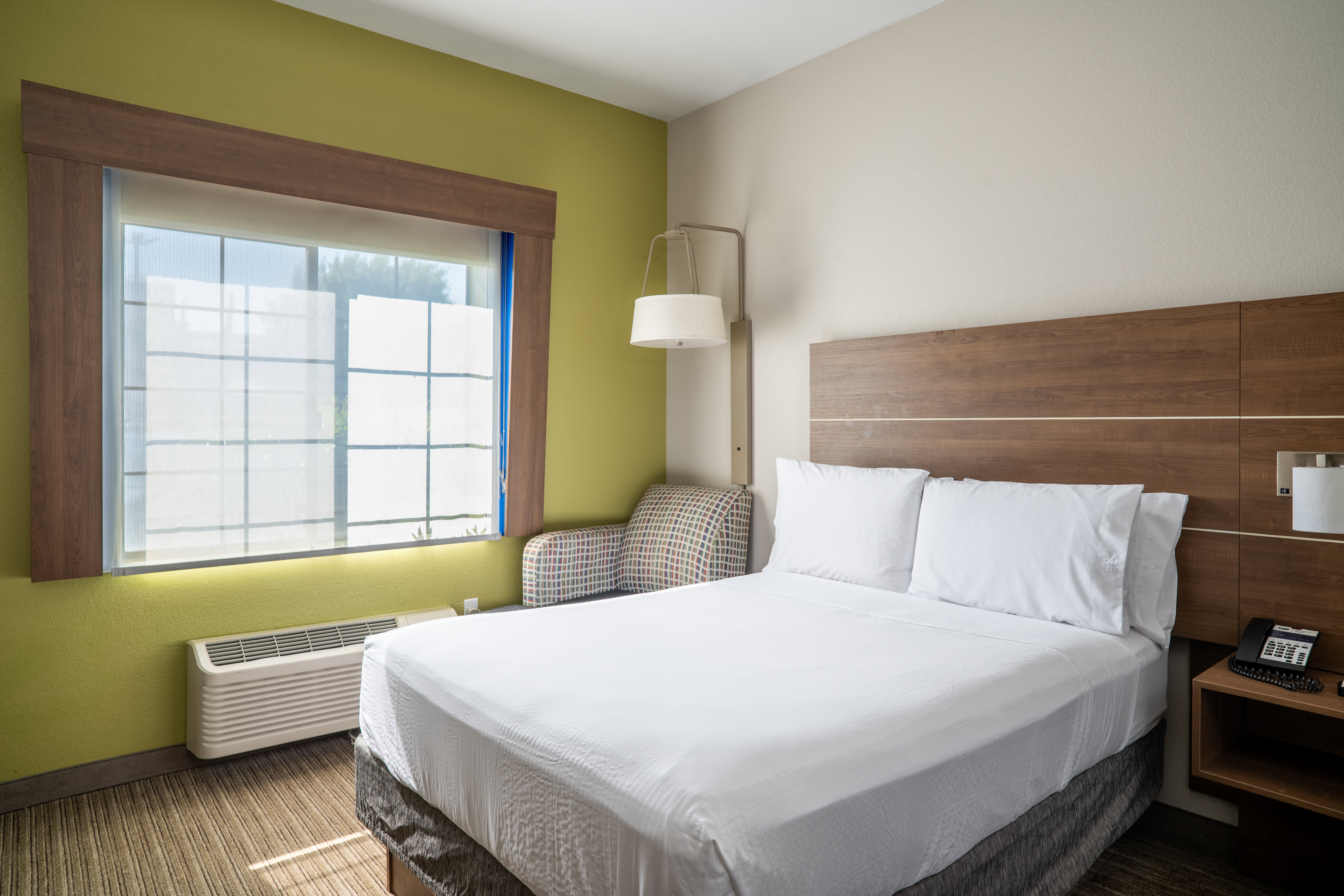 holiday inn express hotel and suites hesperia by ihg
