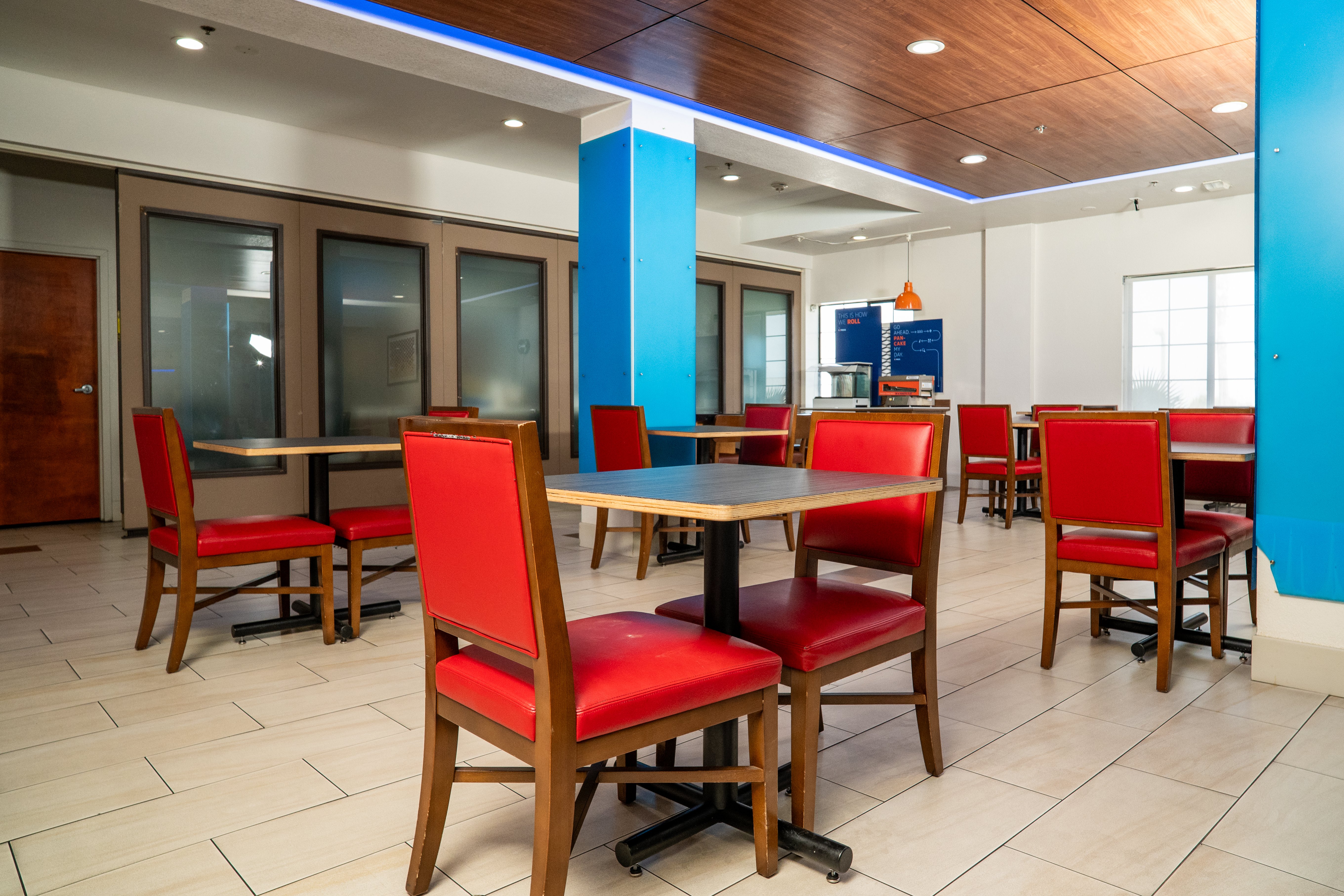 holiday inn express hotel and suites hesperia by ihg