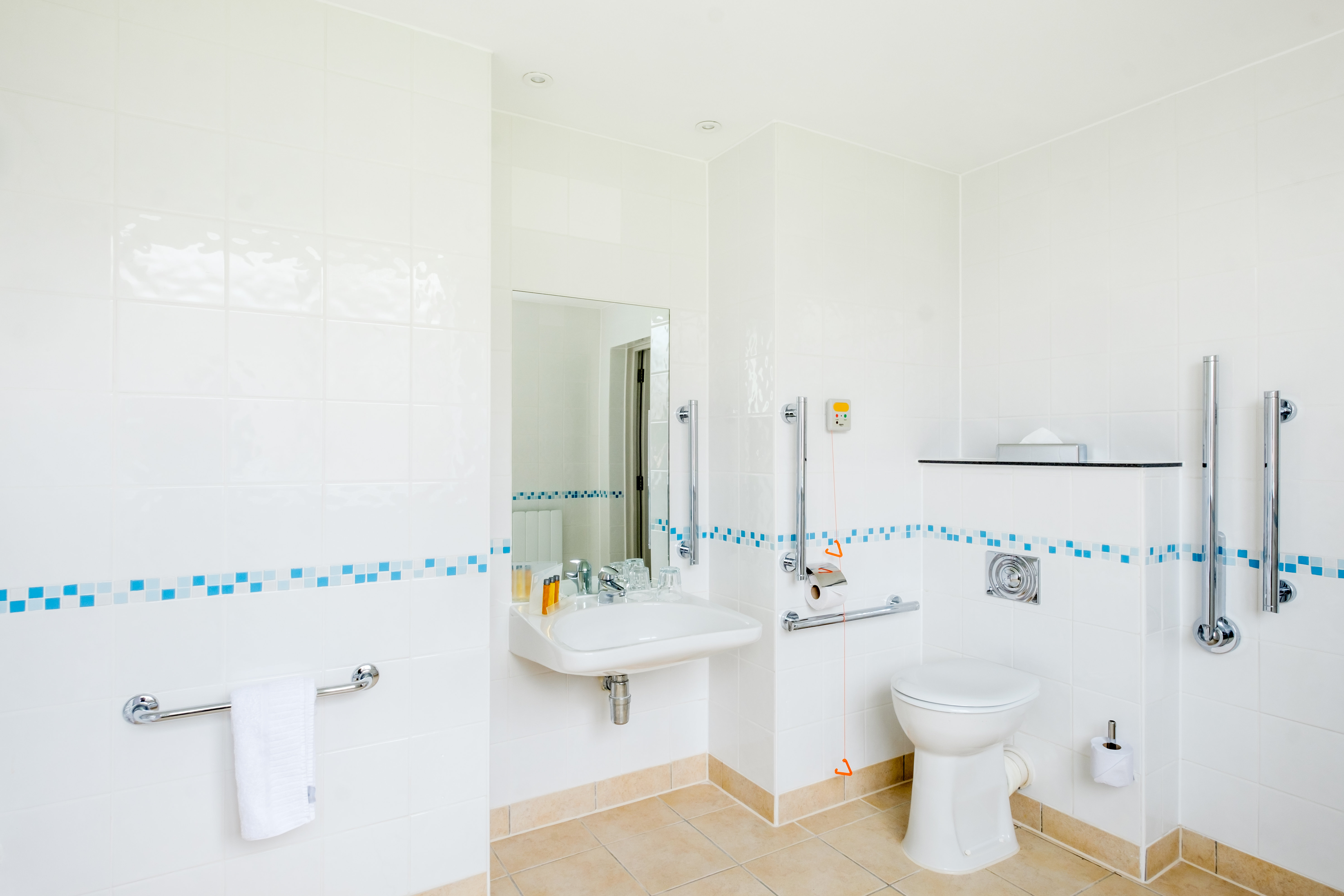 holiday inn high wycombe m40 jct 4 by ihg