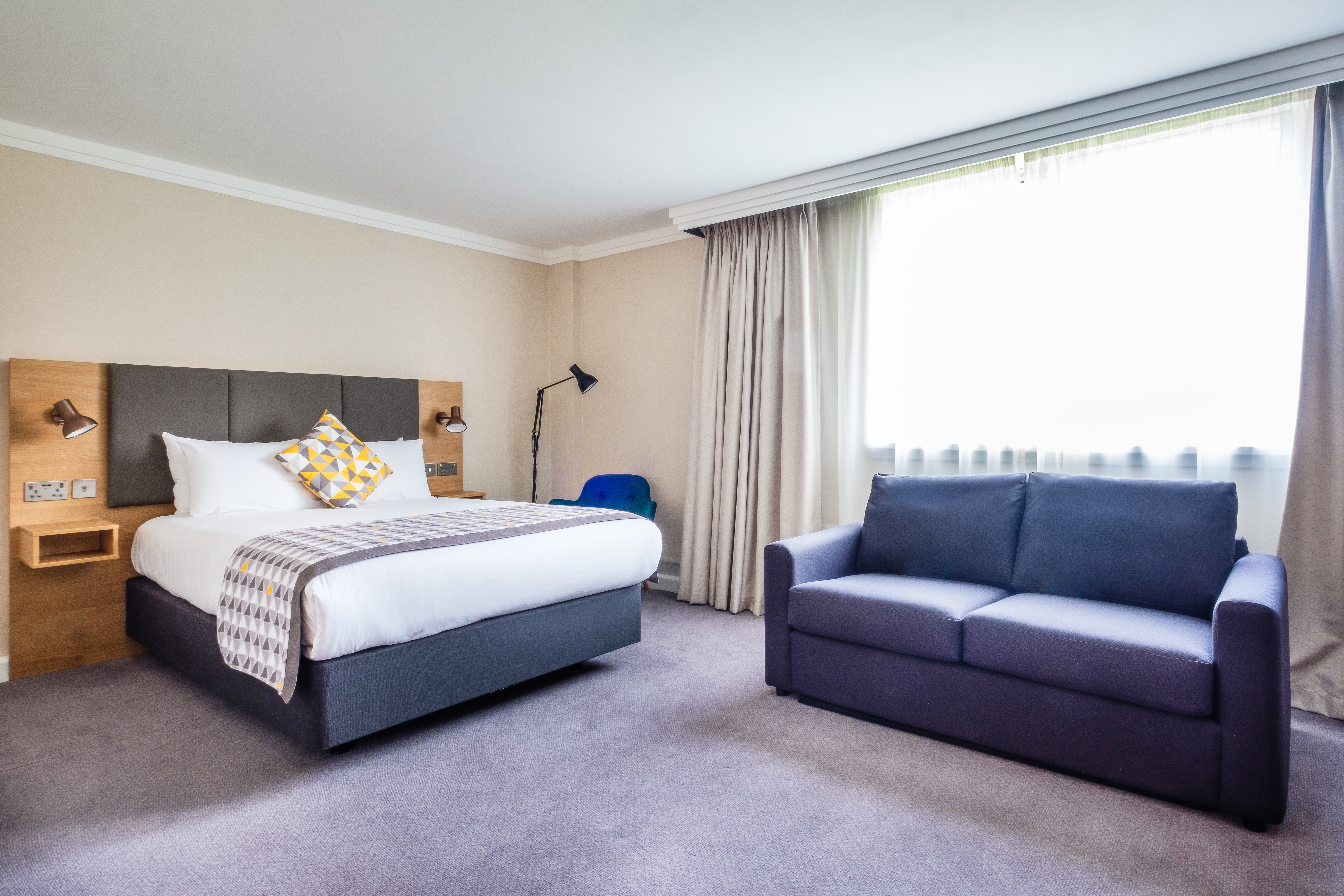 holiday inn high wycombe m40 jct 4 by ihg
