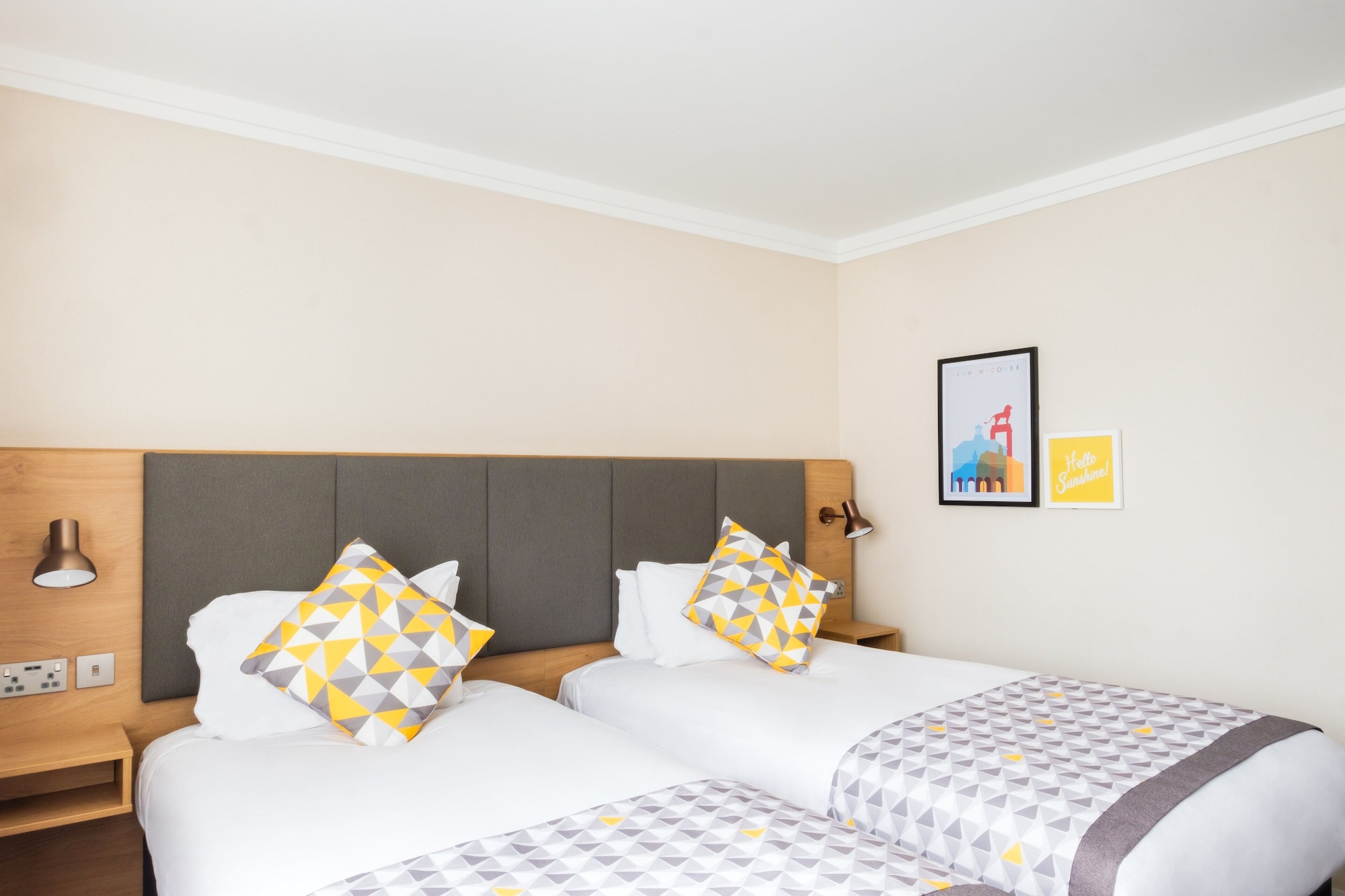 holiday inn high wycombe m40 jct 4 by ihg