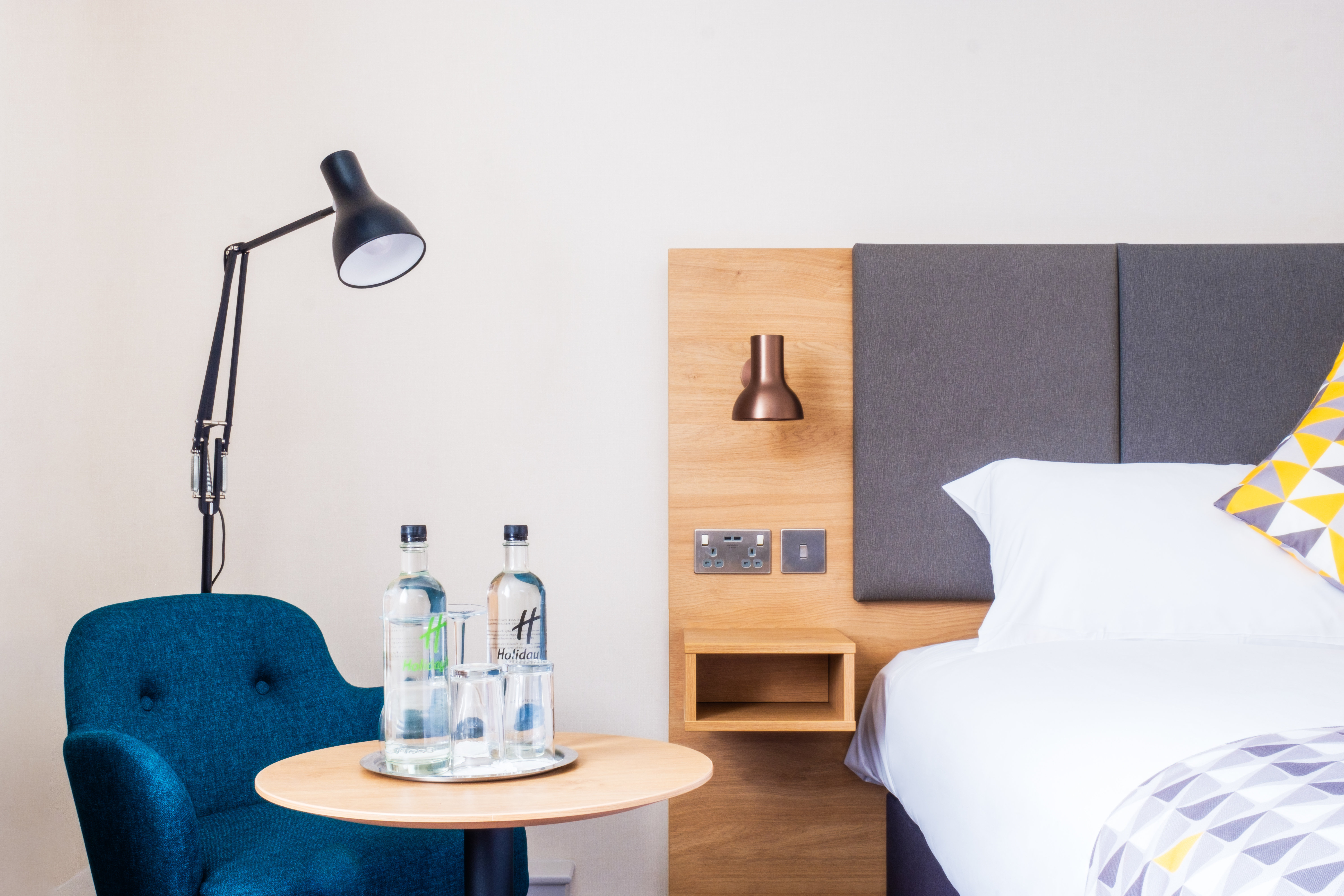 holiday inn high wycombe m40 jct 4 by ihg