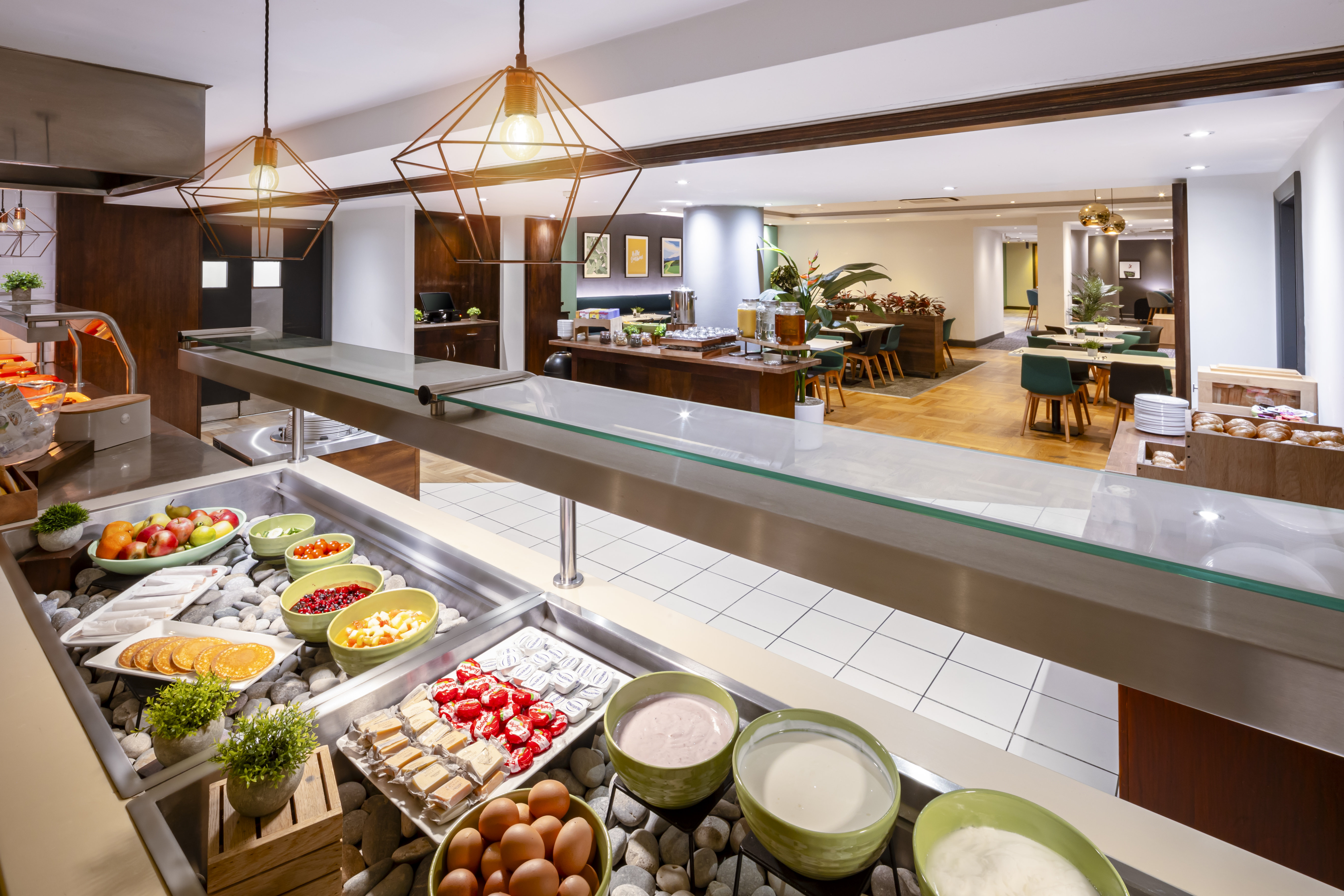 holiday inn high wycombe m40 jct 4 by ihg