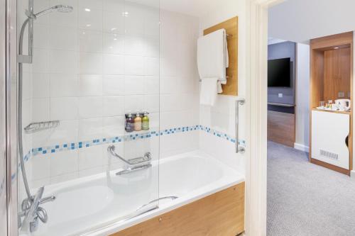 holiday inn high wycombe m40 jct 4 by ihg