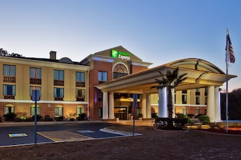 holiday inn express hinesville by ihg