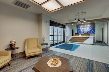 holiday inn express hinesville by ihg