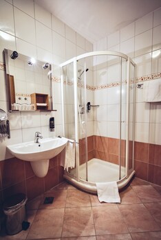 pohorje village wellbeing resort family apartments bolfenk