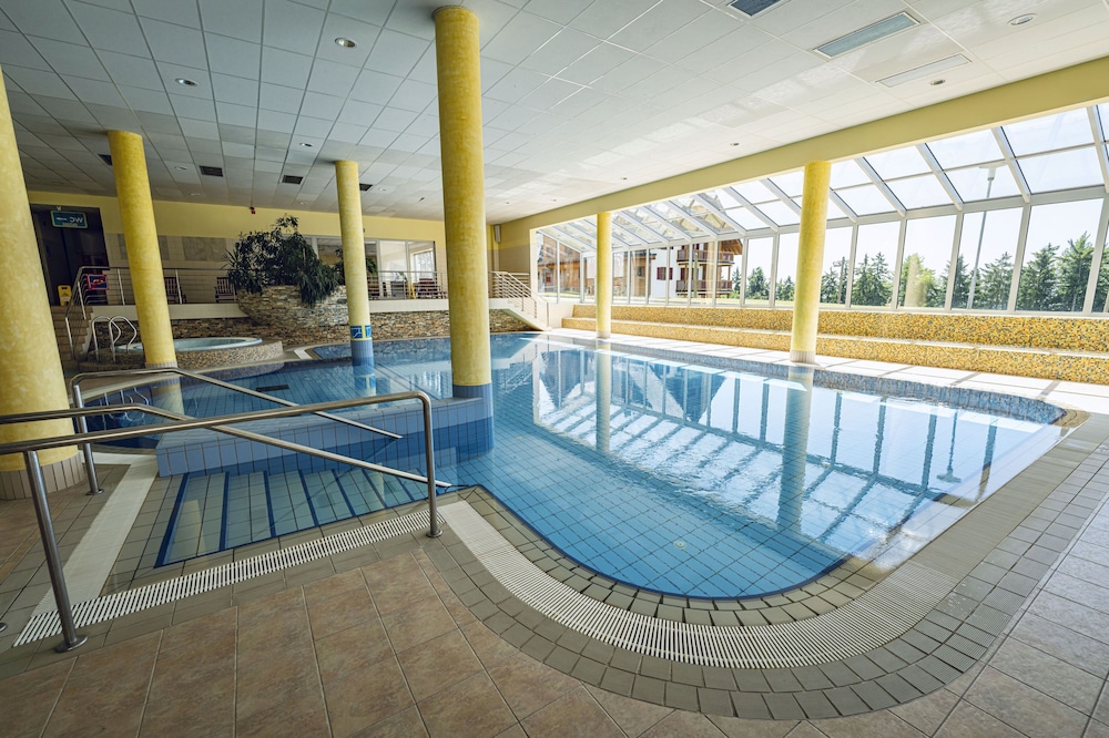 pohorje village wellbeing resort family apartments bolfenk