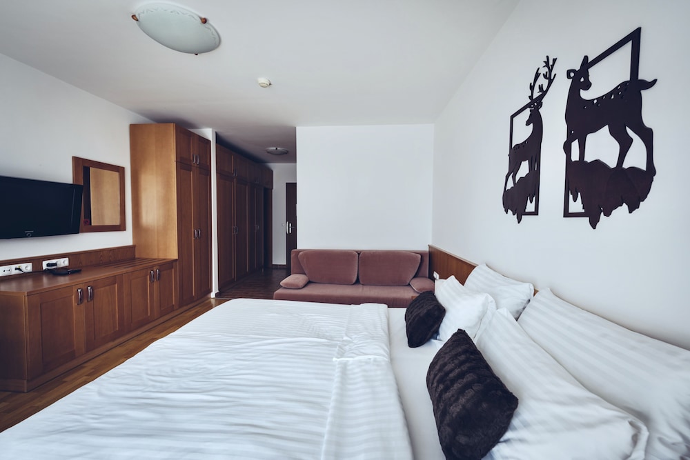 pohorje village wellbeing resort family apartments bolfenk