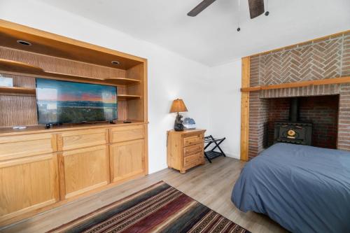fox and swan chalet