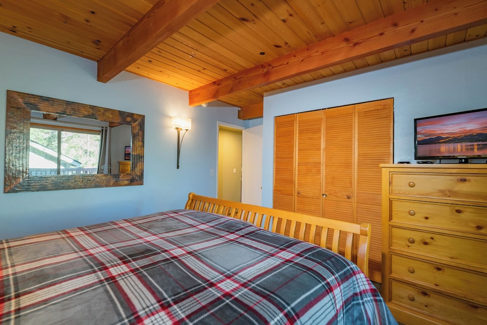 star and gem cabin