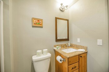 star and gem cabin