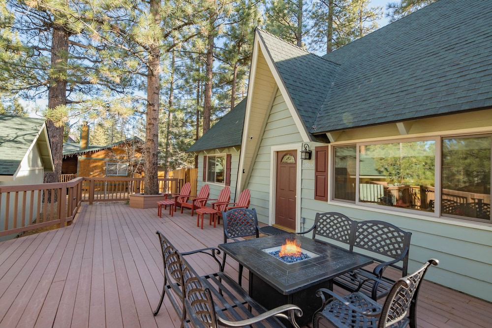 star and gem cabin