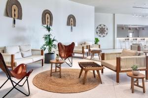 domes aulus zante autograph collection