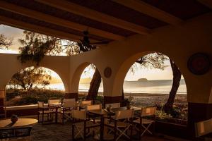 domes aulus zante autograph collection