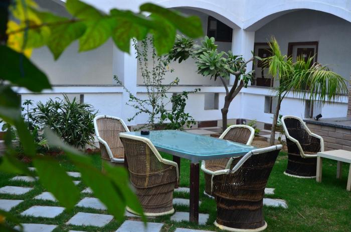 brahma paradise a boutique hotel