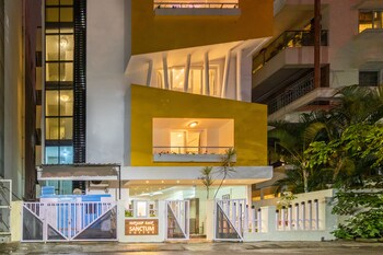 sanctum suites domlur bangalore