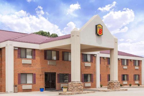 Super 8 By Wyndham Eddyville/Kuttawa,Kuttawa>>Eddyville,2 star