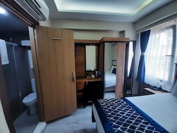 vizyon hotel old city