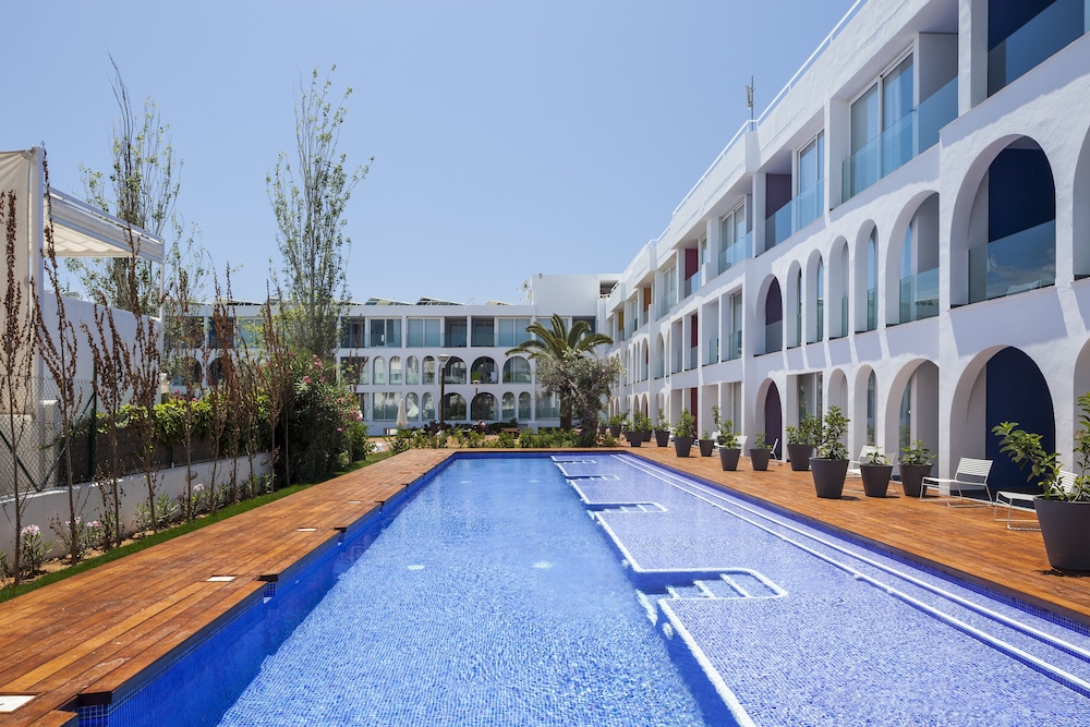 ebano hotel apartments and spa