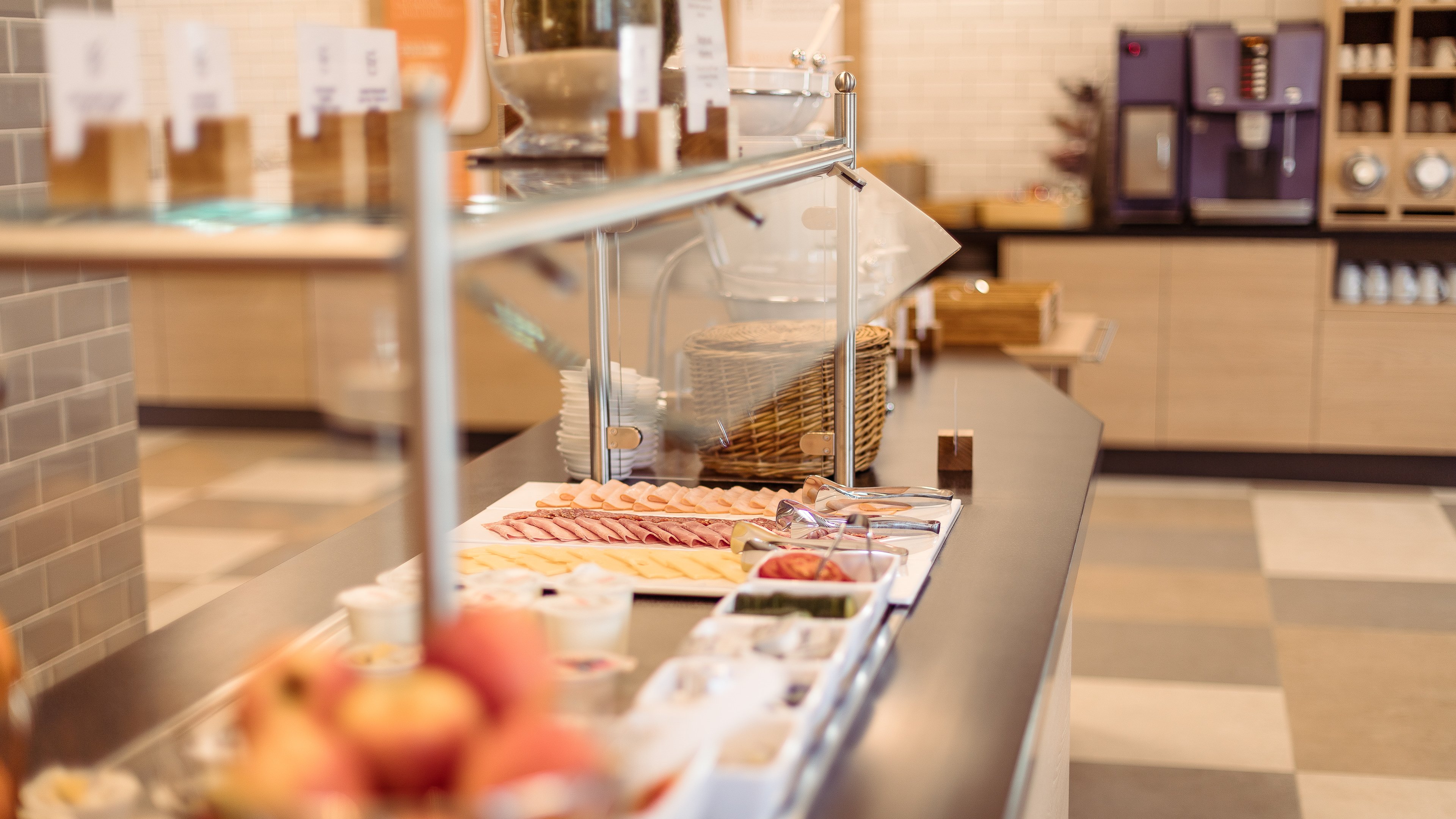 holiday inn express luzern neuenkirch an ihg hotel
