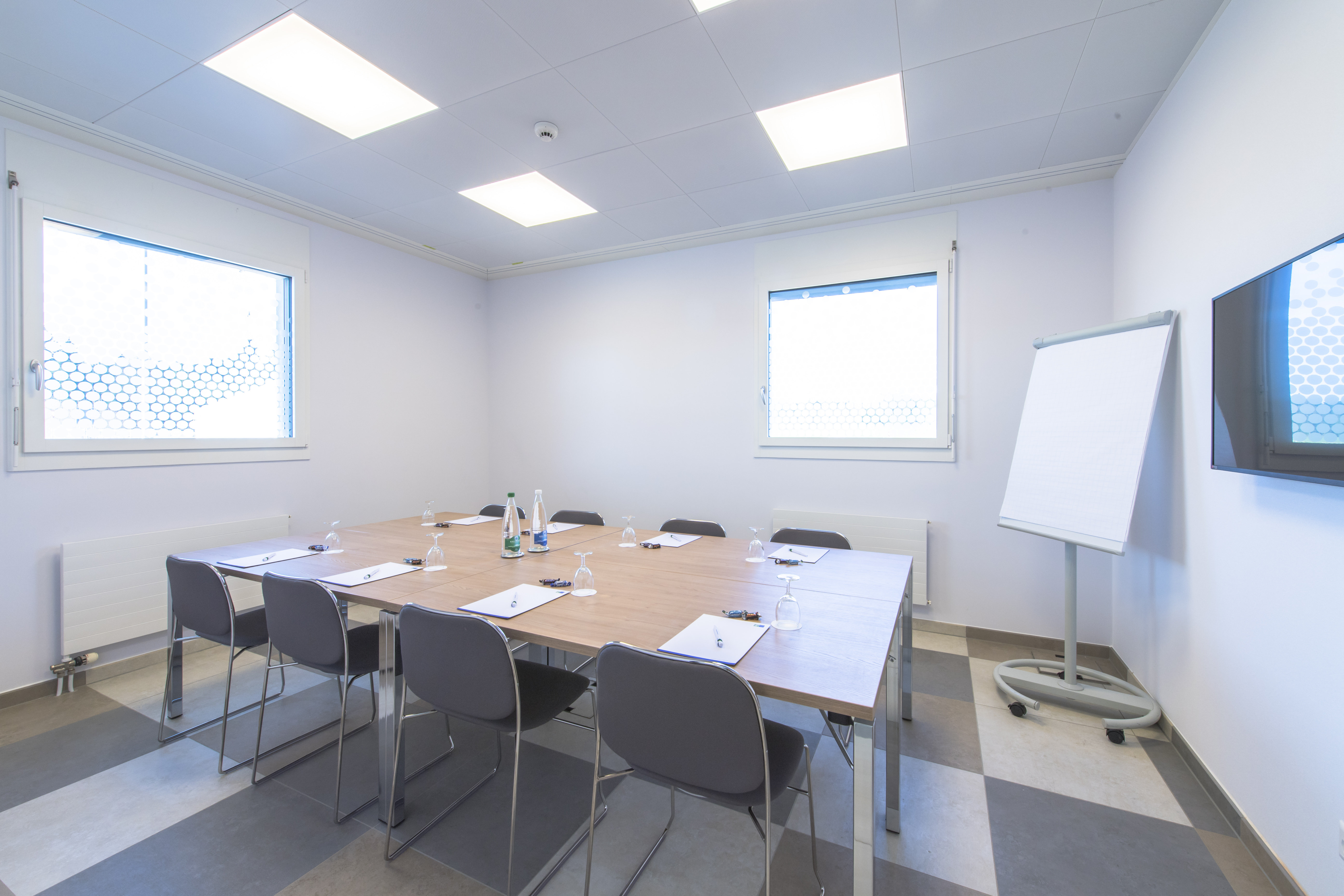 holiday inn express luzern neuenkirch an ihg hotel