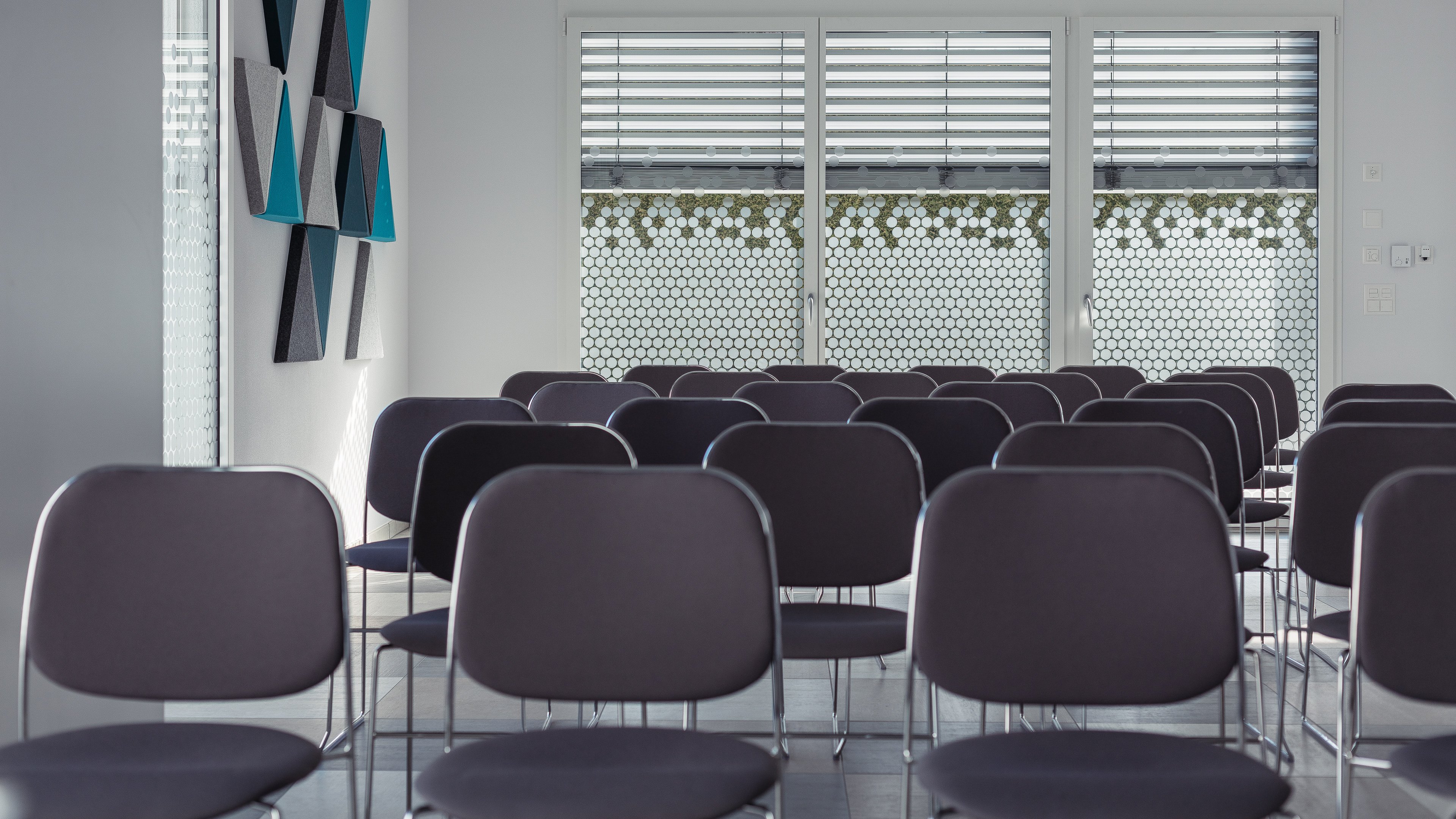 holiday inn express luzern neuenkirch an ihg hotel