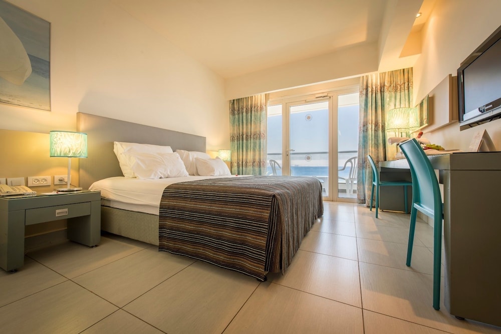 neptune eilat by dan hotels