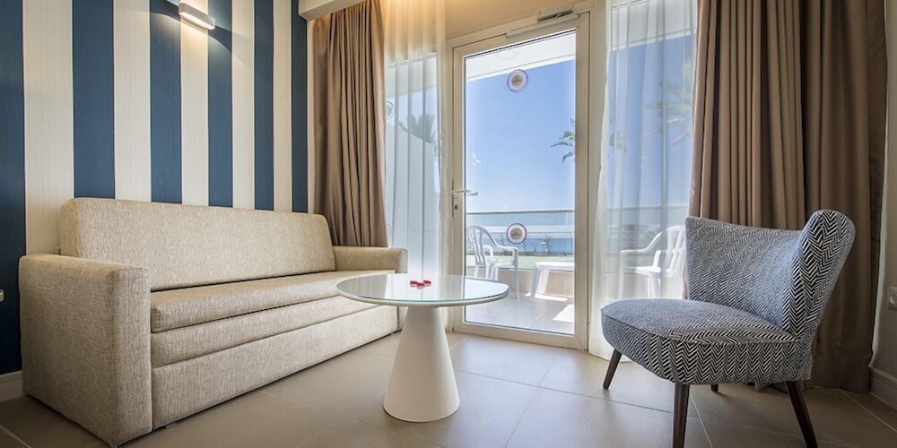 neptune eilat by dan hotels