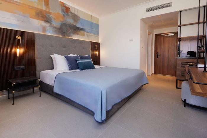 caesar premier eilat