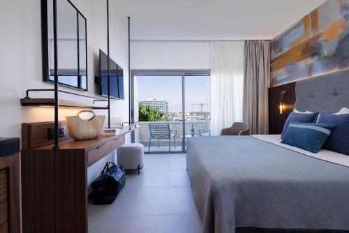 caesar premier eilat