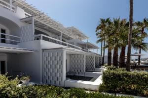 mykonos blanc