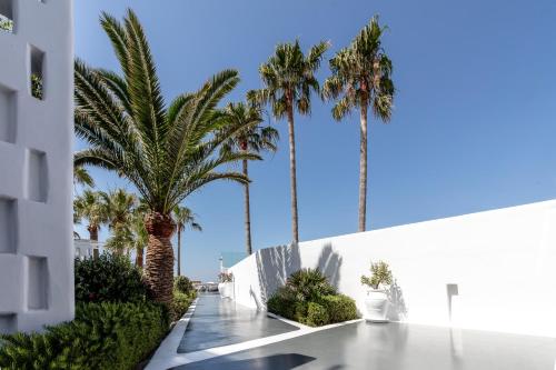 mykonos blanc