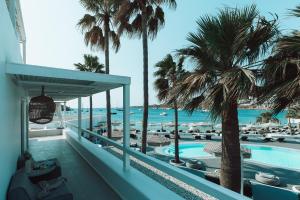 mykonos blanc