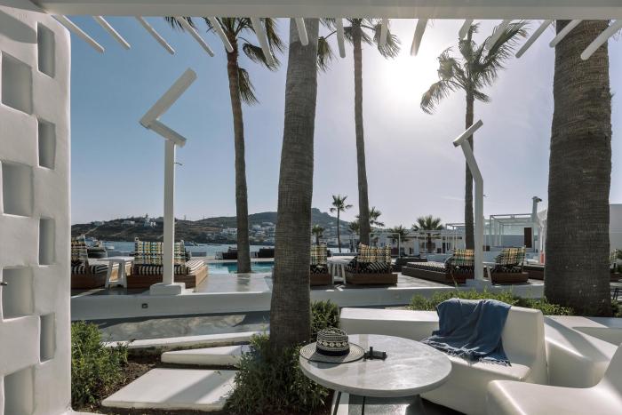 mykonos blanc