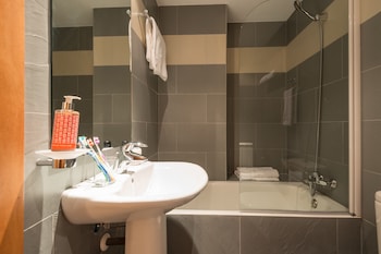 pierre and vacances andorra sunari peretol