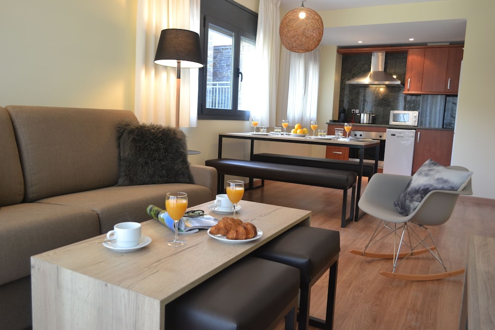 pierre and vacances andorra sunari peretol