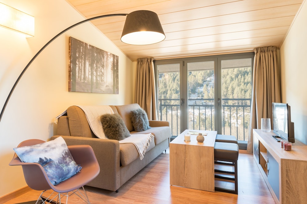 pierre and vacances andorra sunari peretol