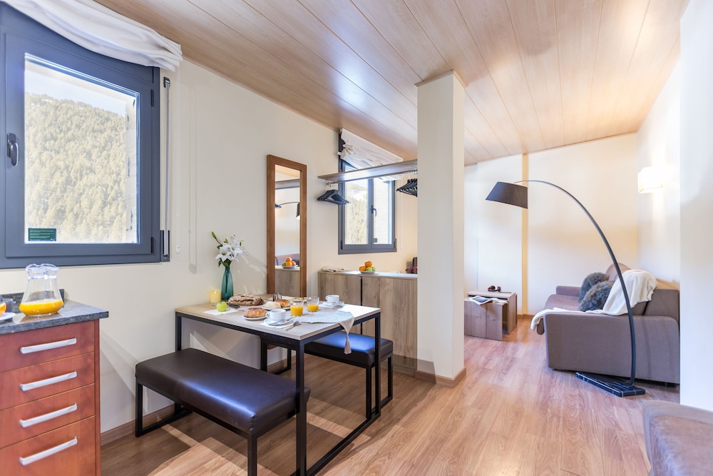 pierre and vacances andorra sunari peretol