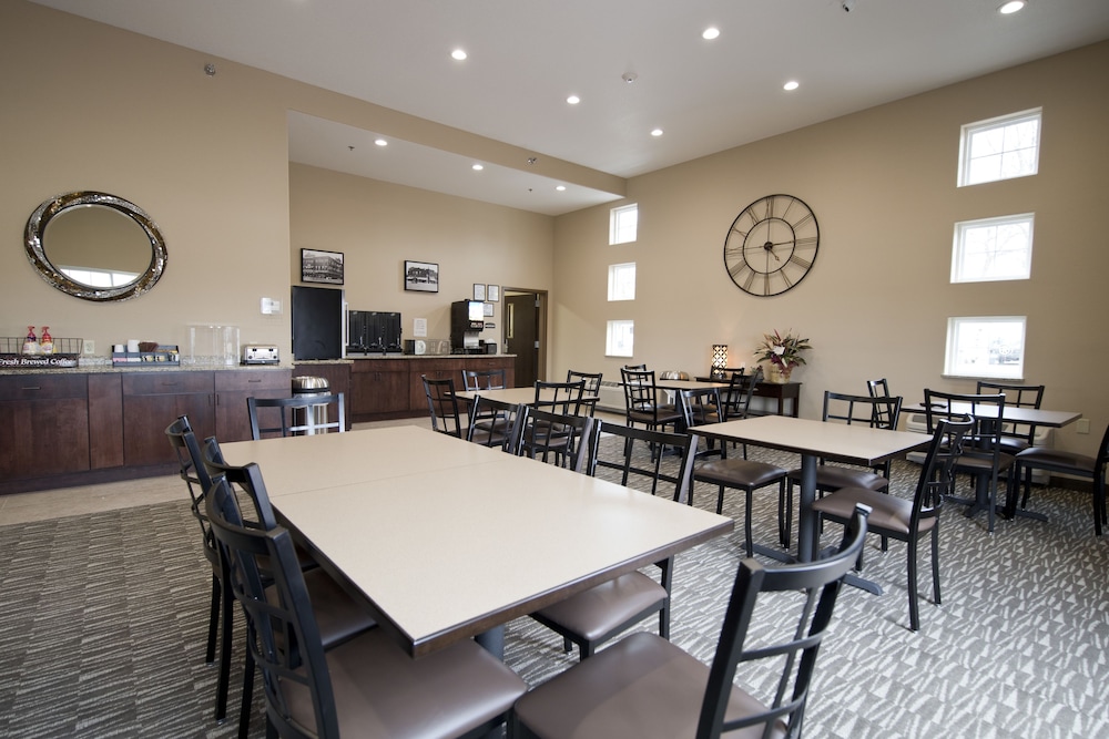 cobblestone inn and suites manchester