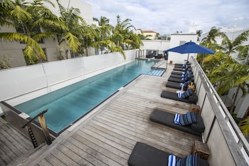 posh south beach hostel a south beach group hotel
