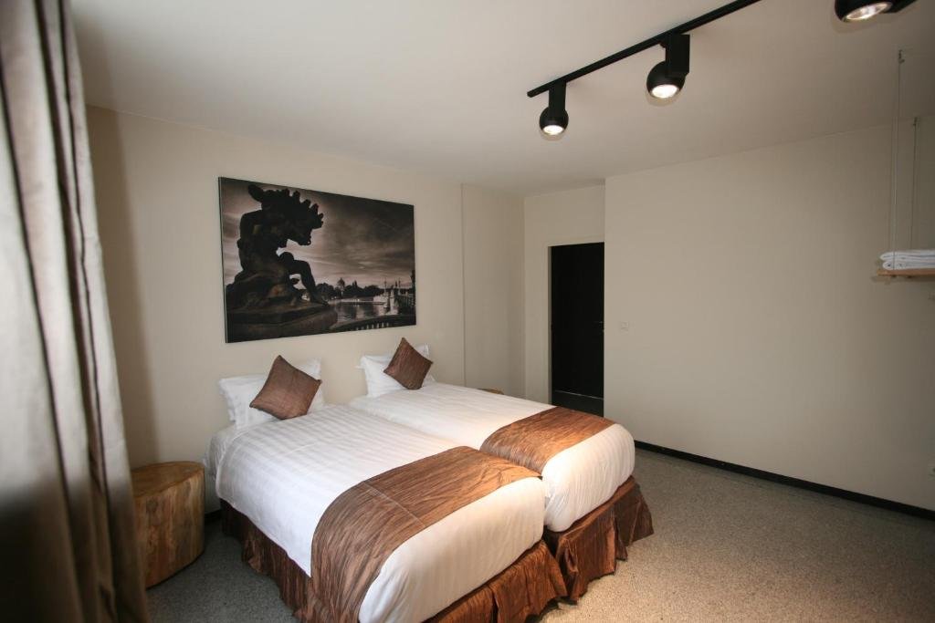 amosa liege city centre apart regence 17