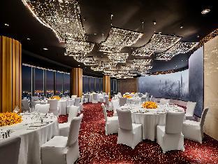 j hotel shanghai tower